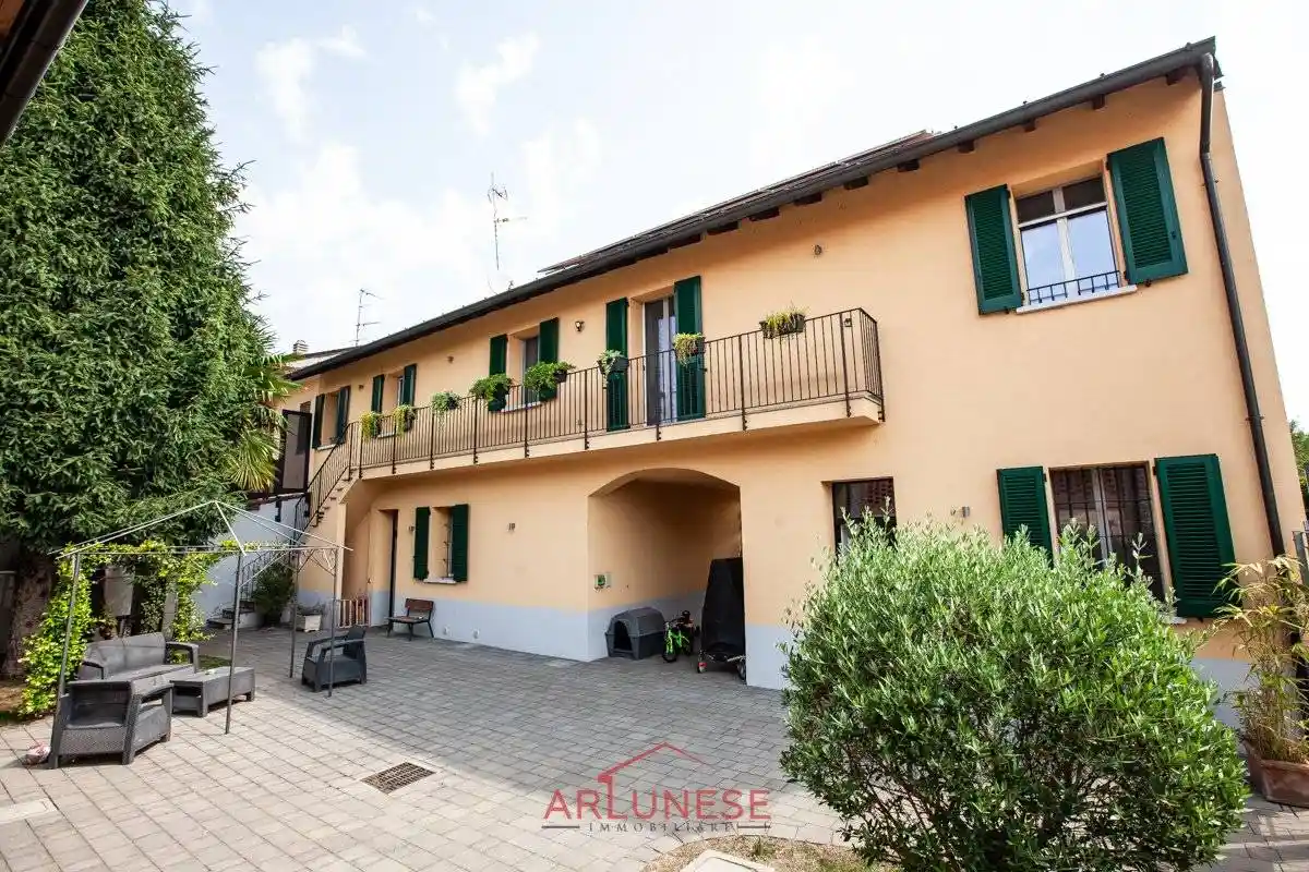 Villa in vendita a Cuggiono