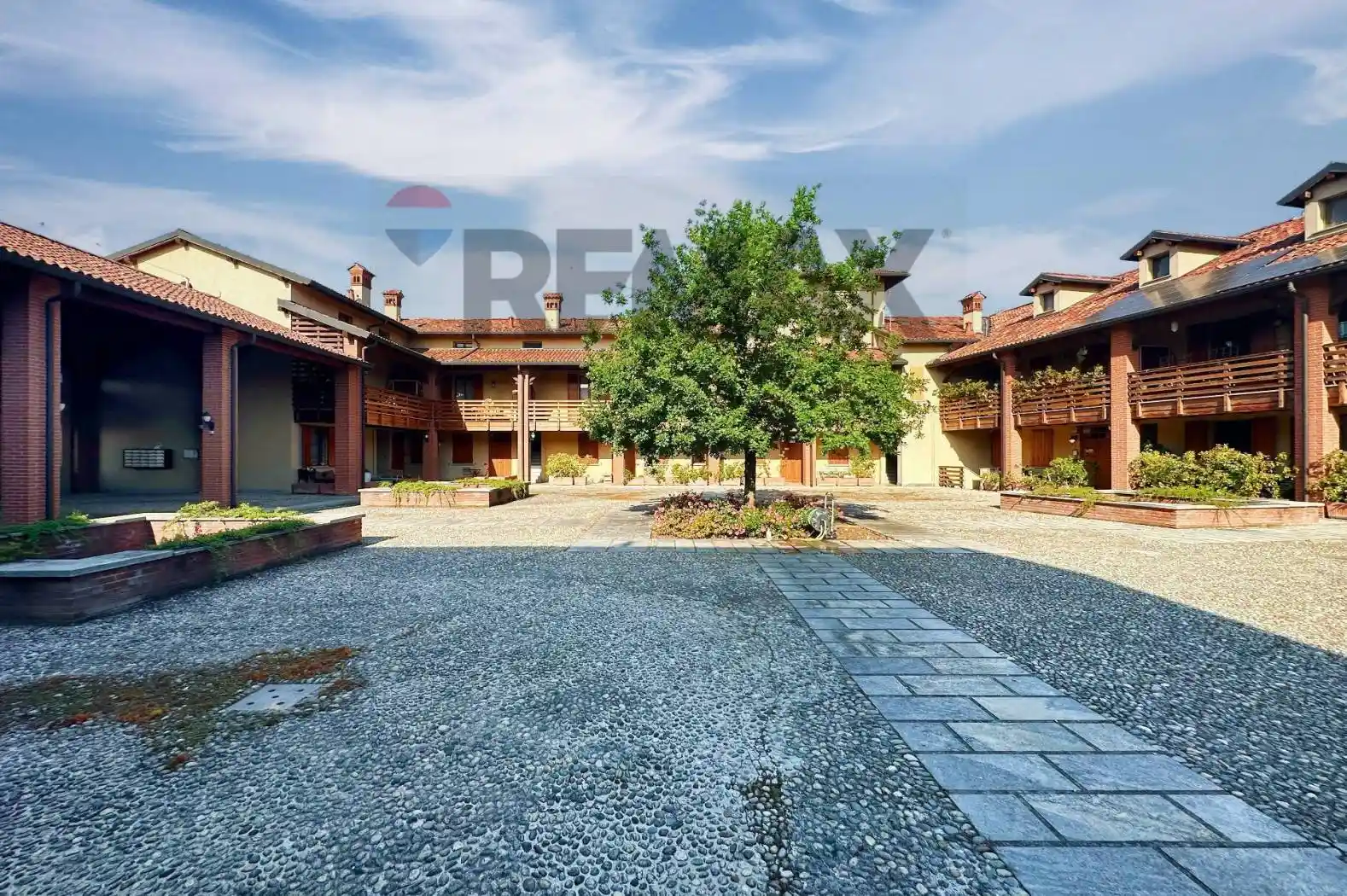 Appartamento in vendita a Vimercate