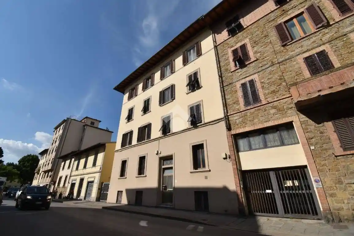 Appartamento in vendita a Firenze