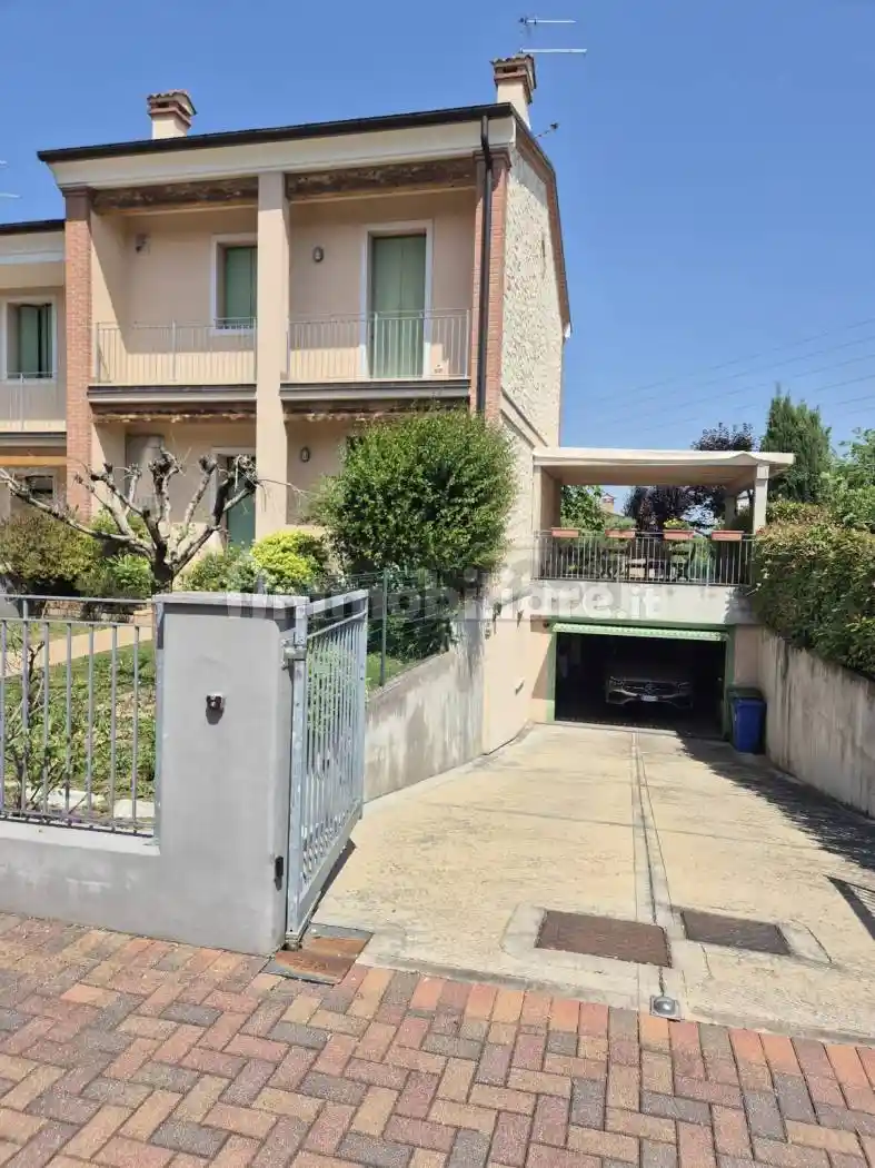 Villa in vendita a Vicenza
