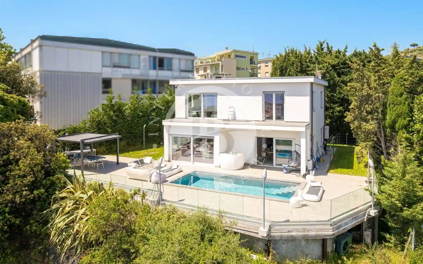 Villa - foto 3