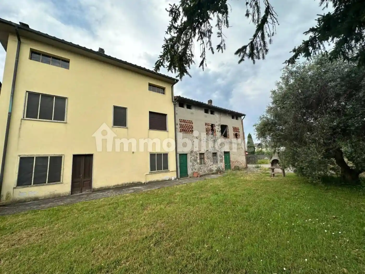 Rustico - Casale in vendita a Capannori