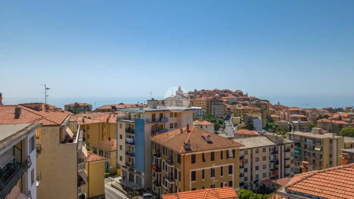 Appartamento in vendita a Imperia