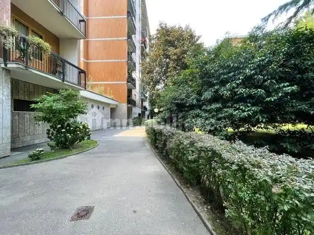 Appartamento in vendita a Corsico