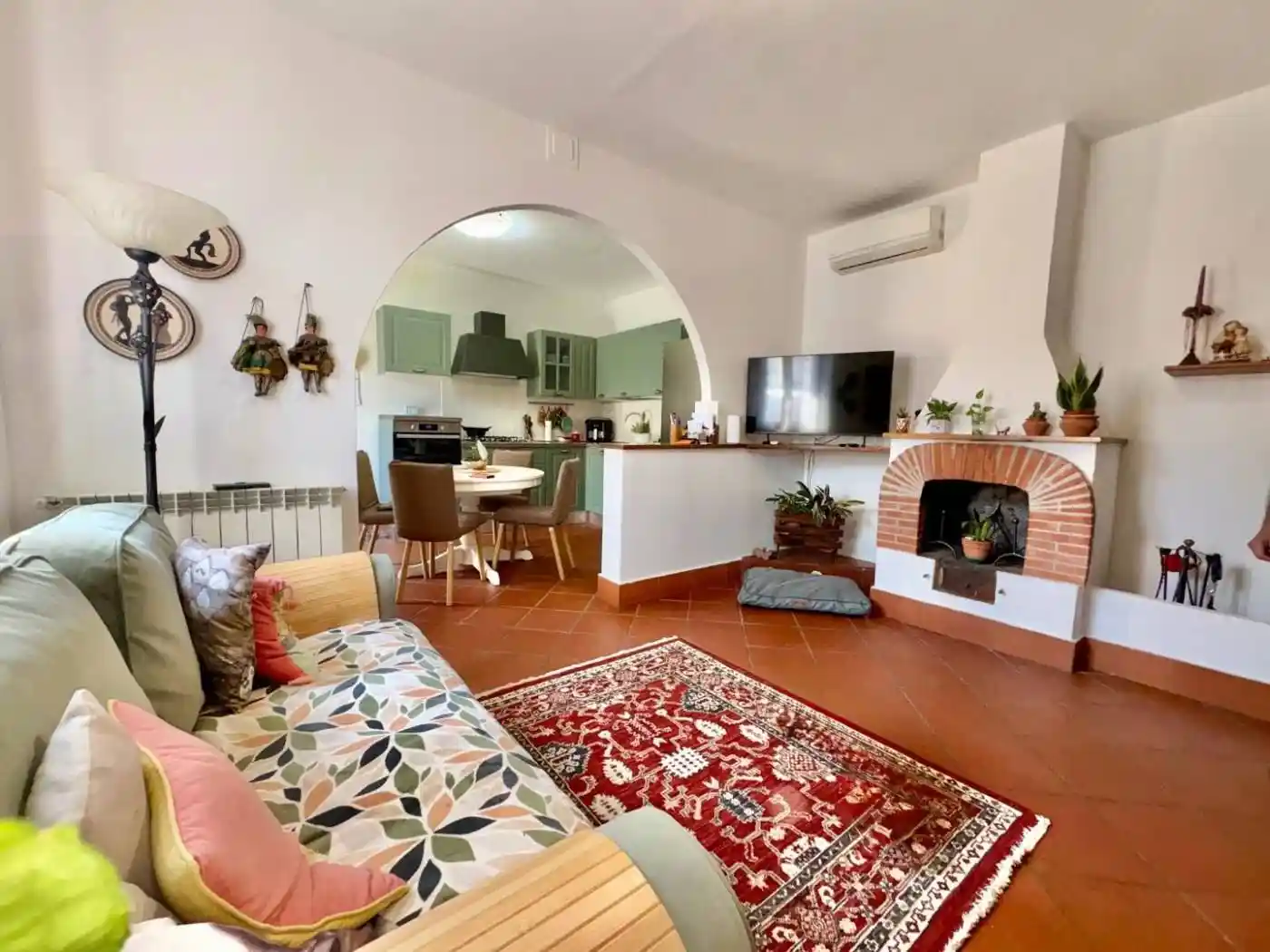 Casa indipendente in vendita a Cascina