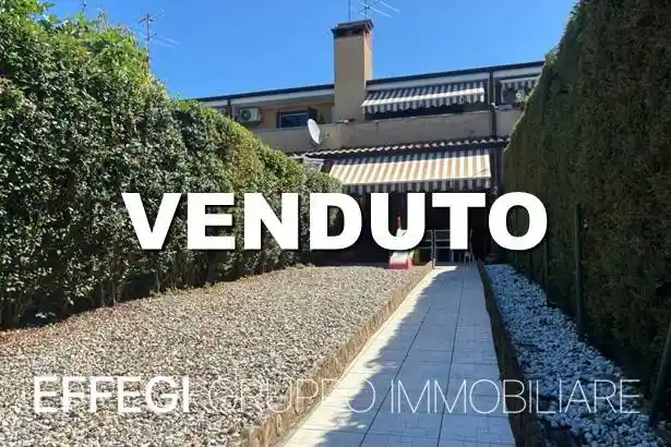 Casa indipendente in vendita a Liscate