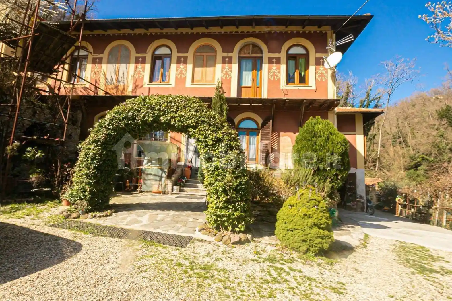Villa in vendita a Mignanego