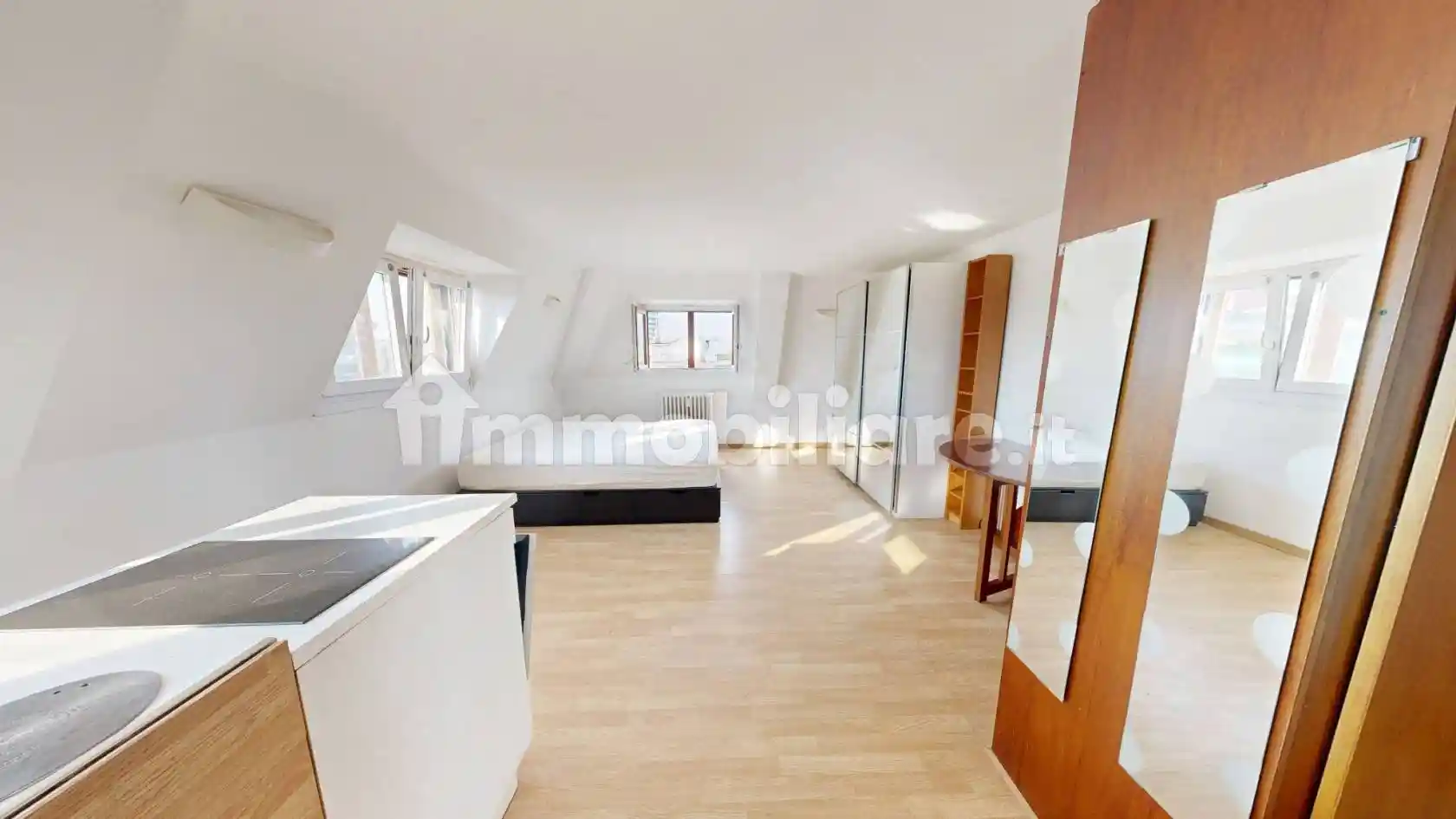 Appartamento in vendita a Milano