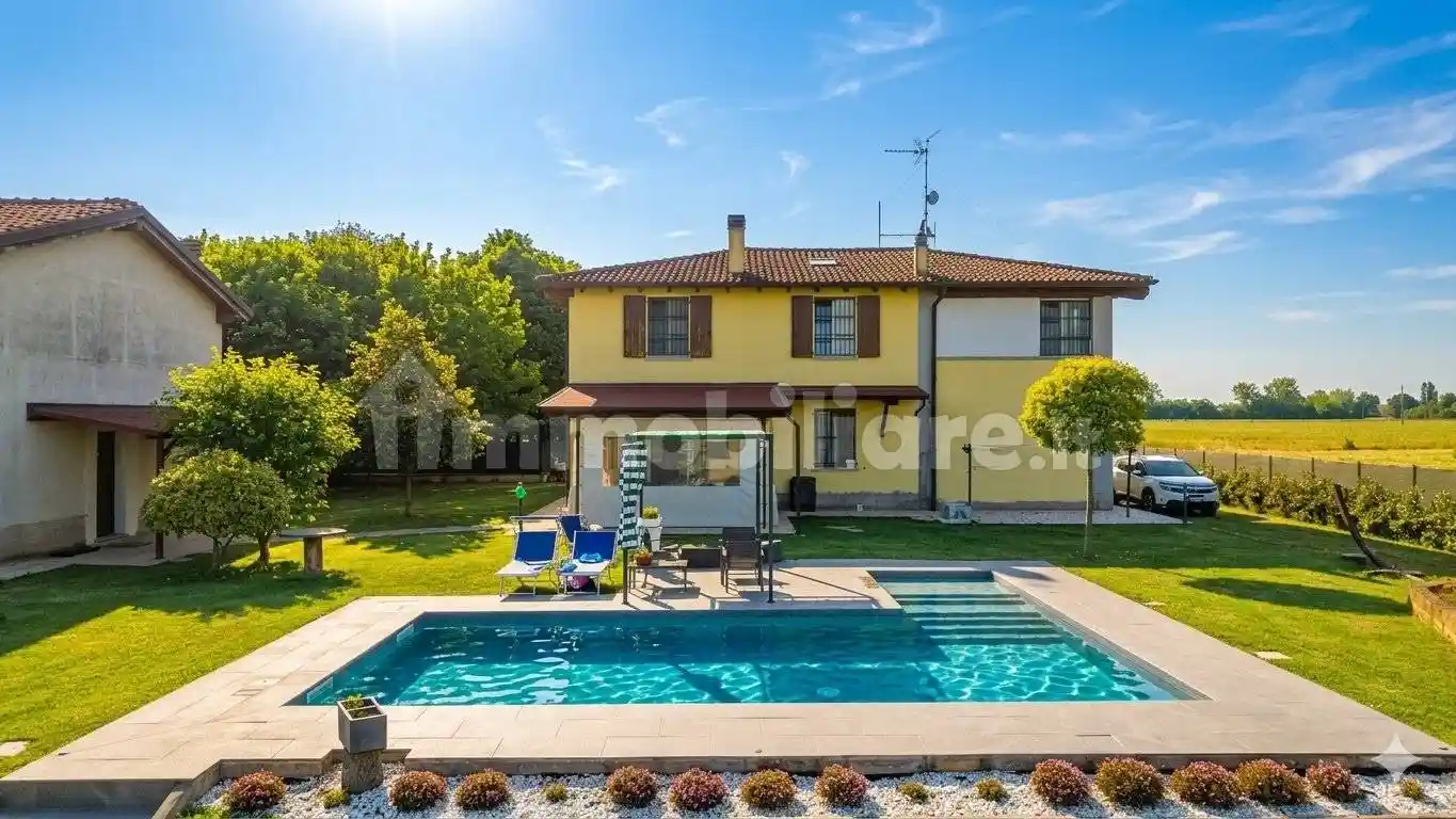 Villa in vendita a Granarolo dell'Emilia
