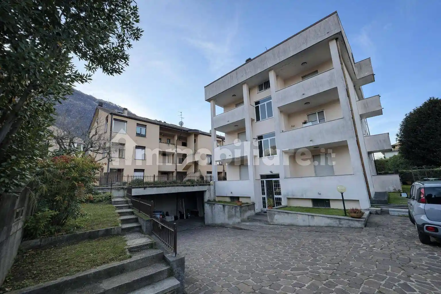 Appartamento in vendita a Malgrate