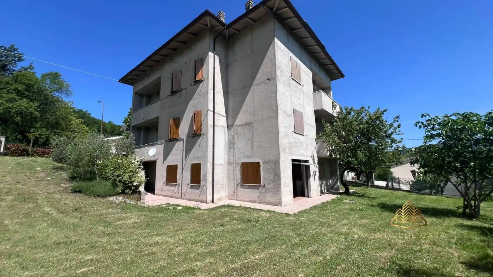 Casa indipendente in vendita a Serra Sant'Abbondio