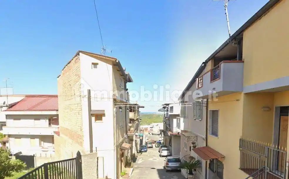 Appartamento in vendita a Rosarno