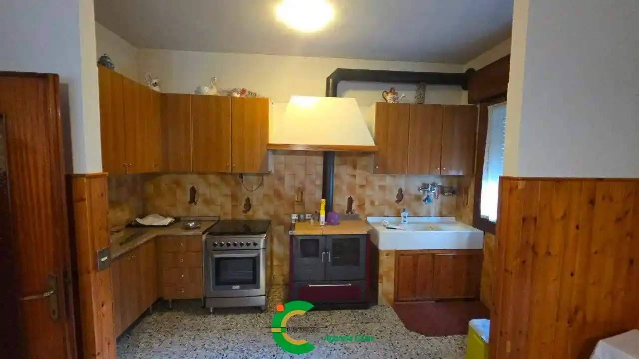 Villa in vendita a Loria