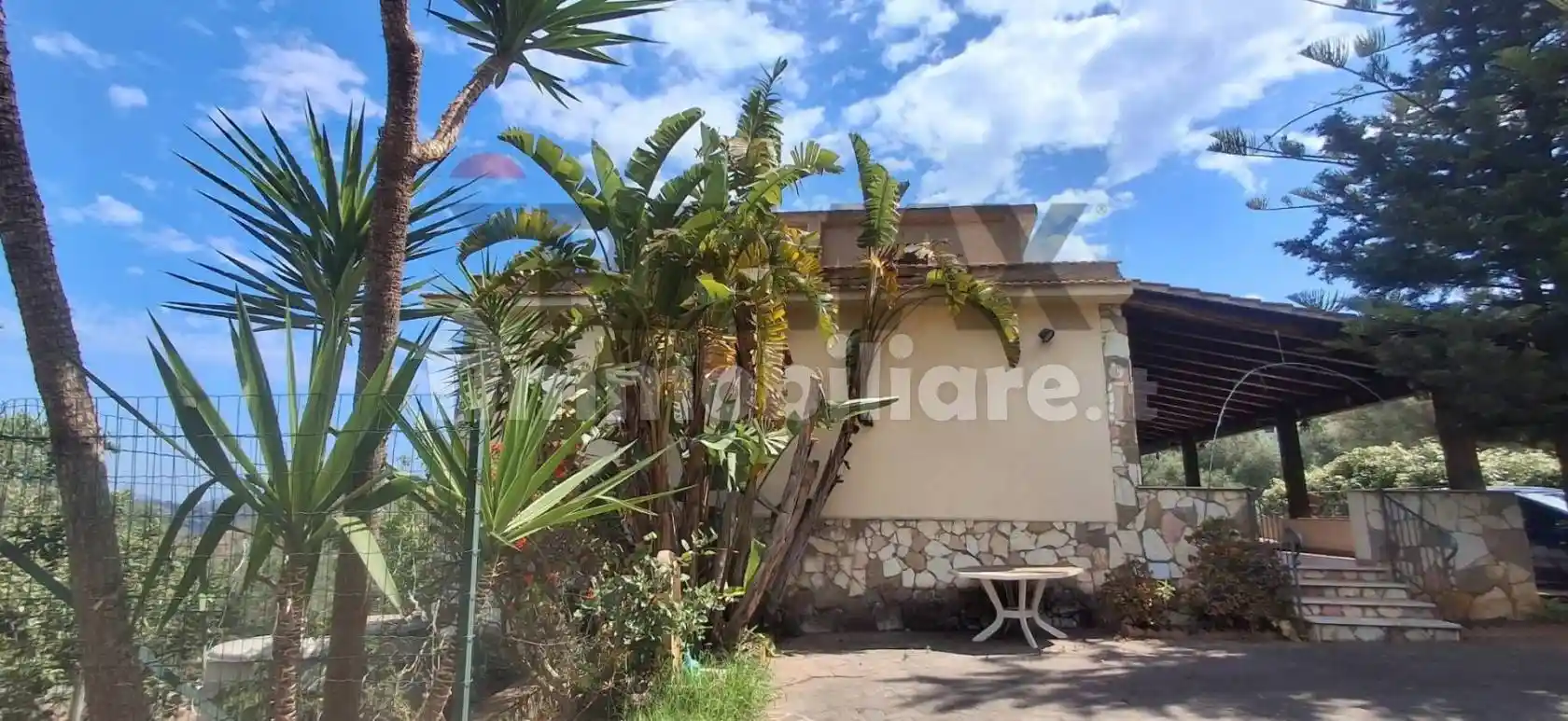 Villa in vendita a Ventimiglia di Sicilia