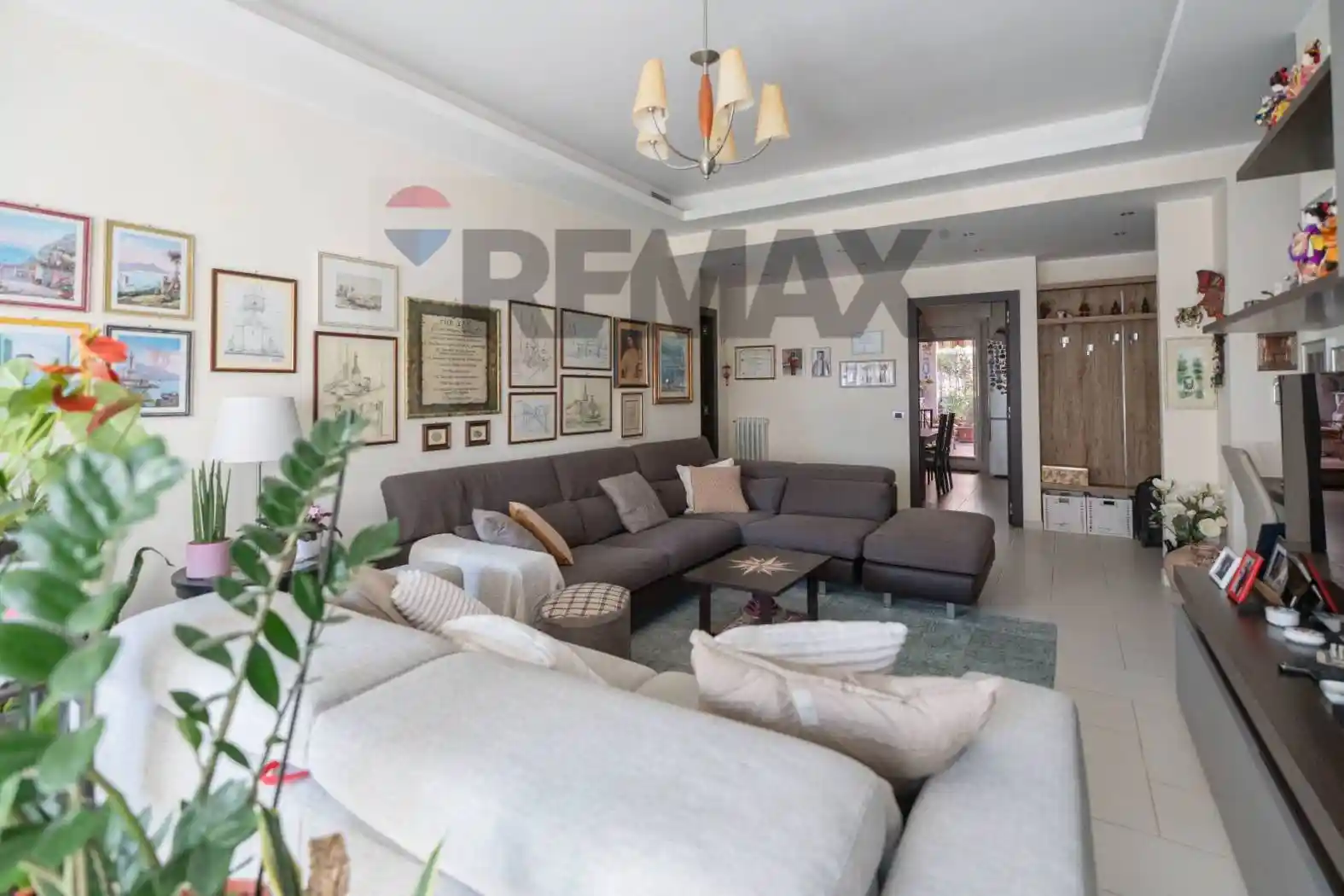 Appartamento in vendita a Falconara Marittima