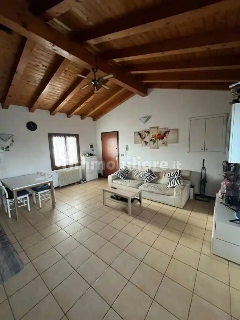 Appartamento in affitto a Zoppola