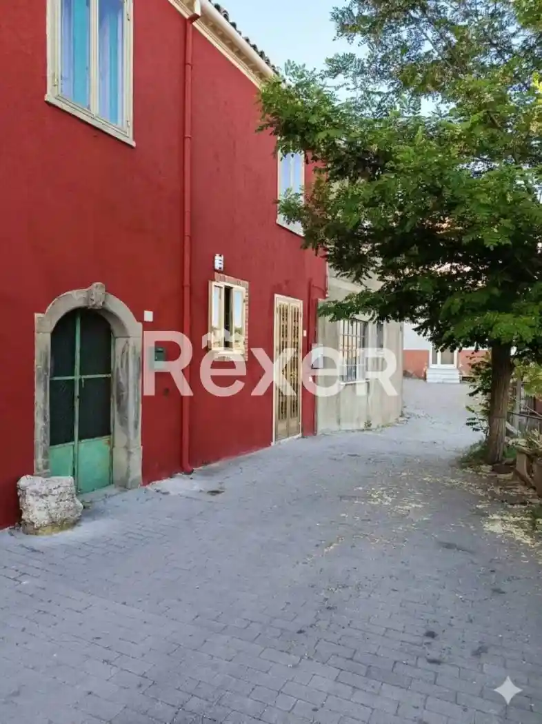 Casa indipendente in vendita a Andretta