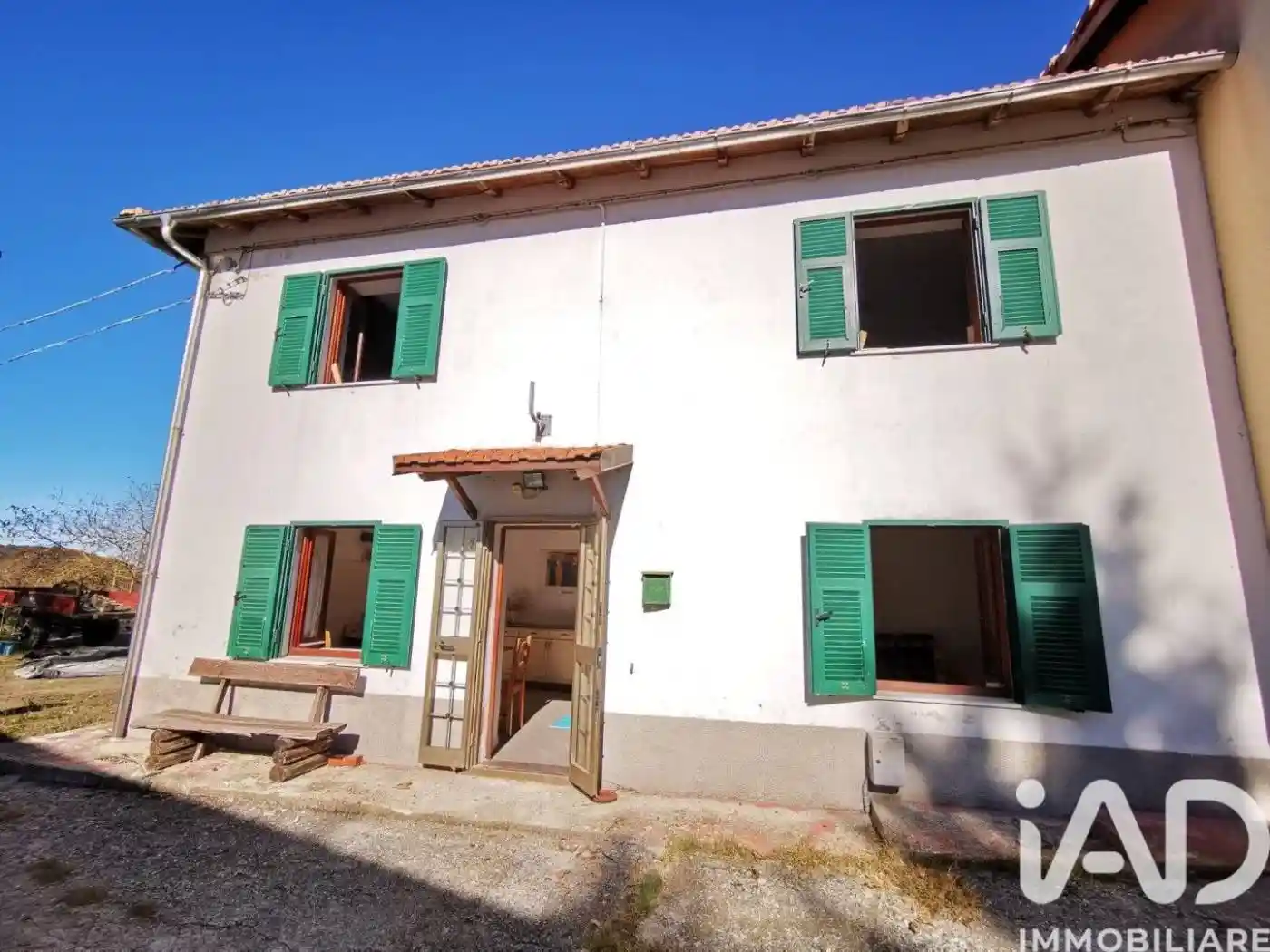 Casa indipendente in vendita a Giusvalla