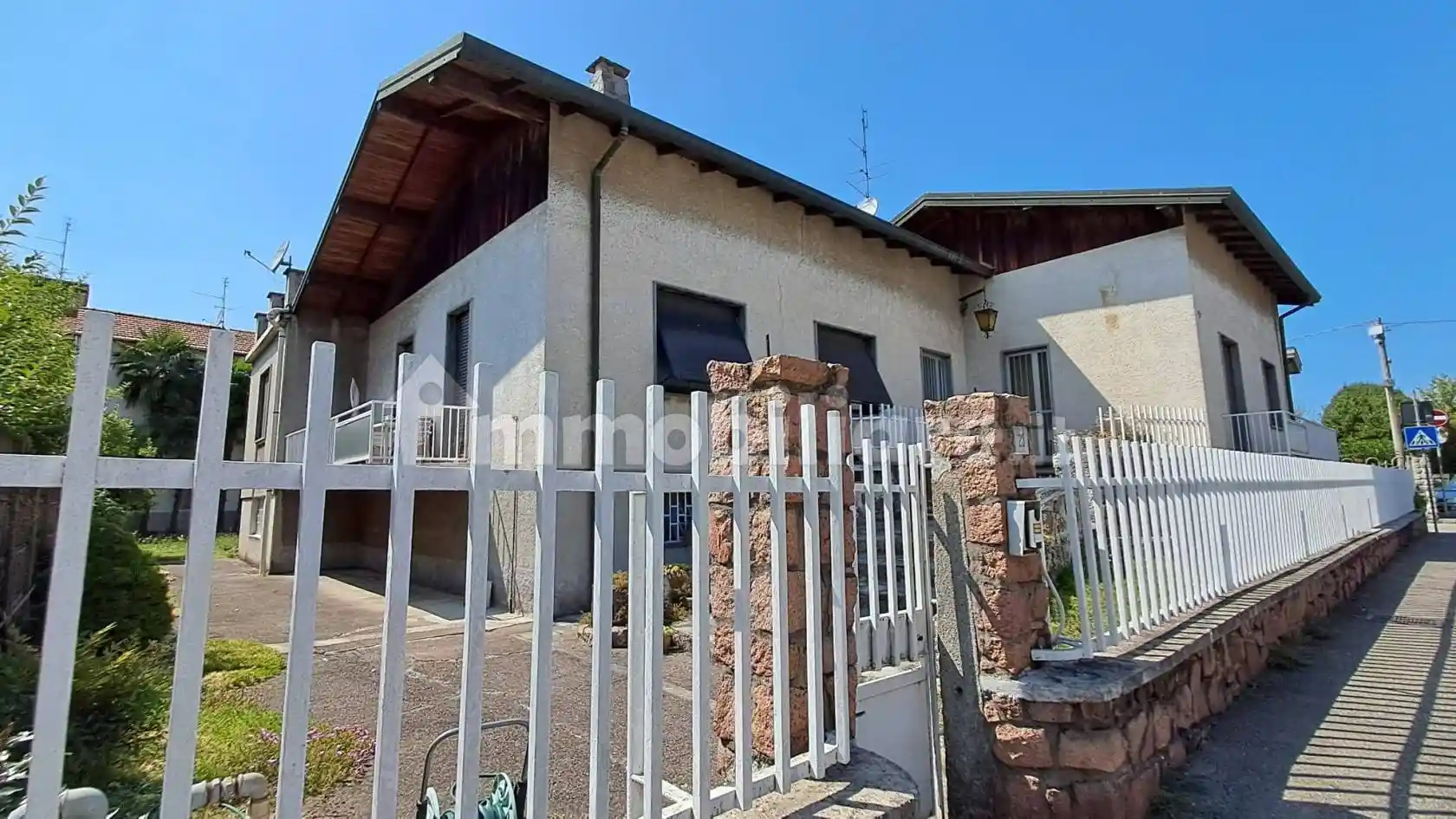 Villa in vendita a Casorezzo