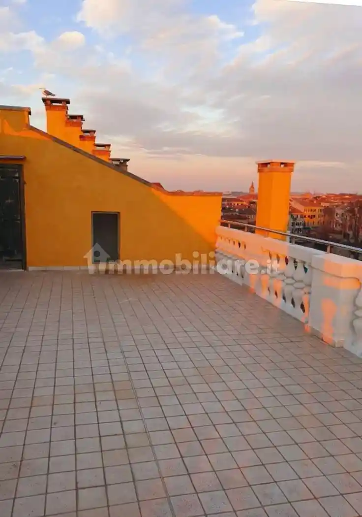 Appartamento in vendita a Venezia