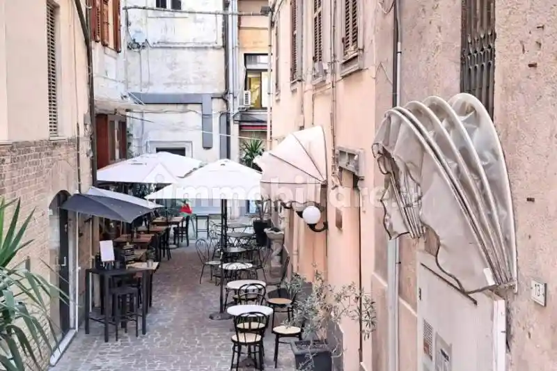 Appartamento in vendita a Ancona