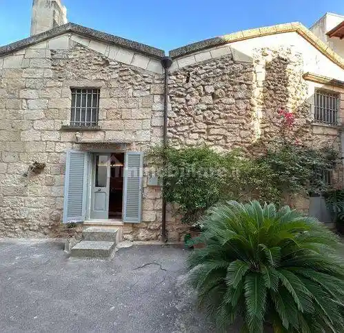 Villa in vendita a Scorrano