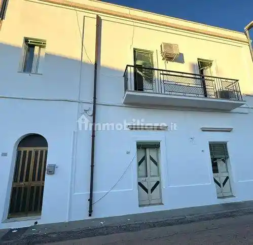 Casa indipendente in vendita a Muro Leccese