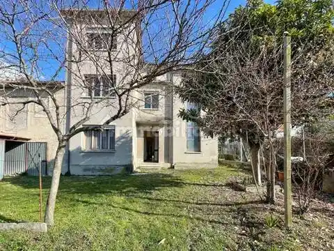 Villa in vendita a Vittorio Veneto