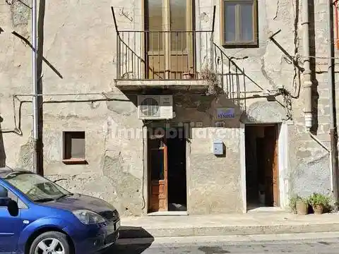 Villa in vendita a Collesano