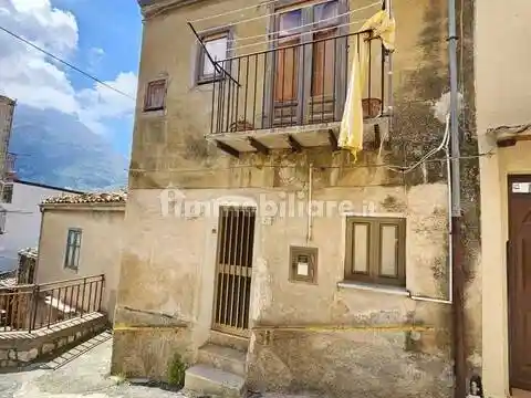 Villa in vendita a Collesano