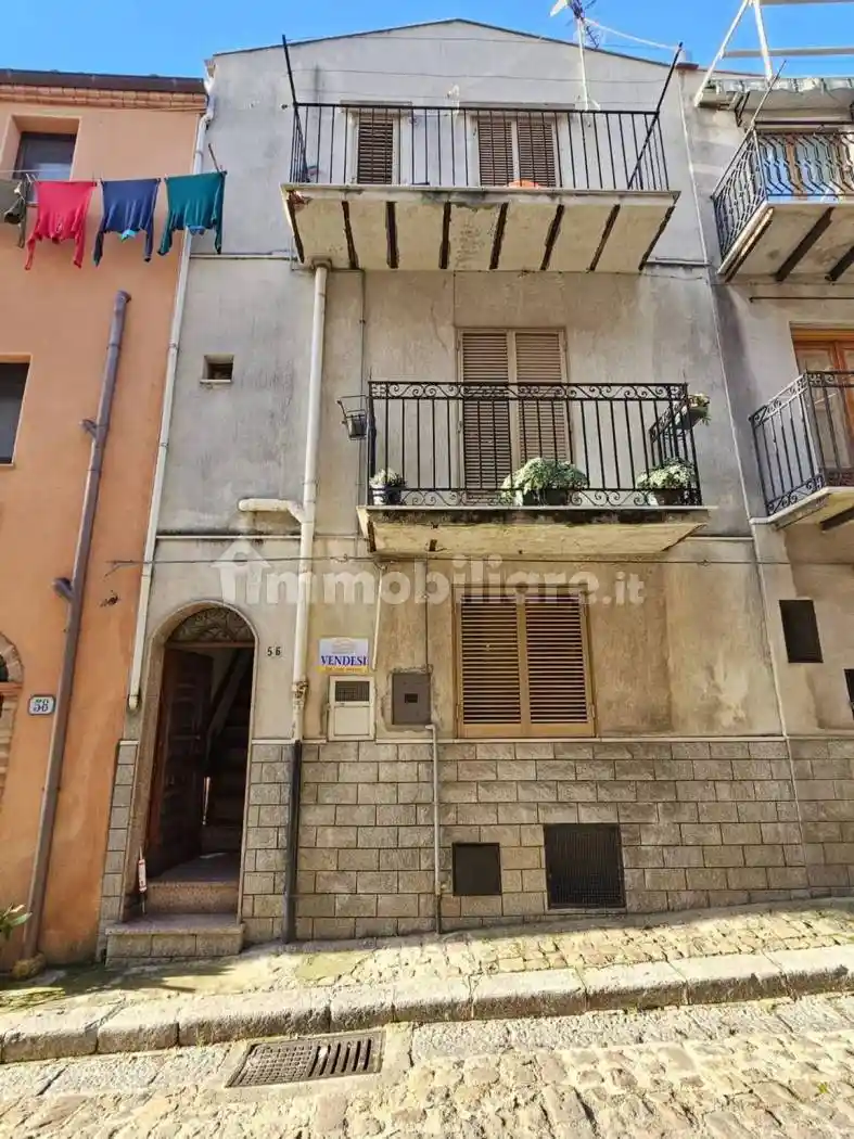Villa in vendita a Isnello