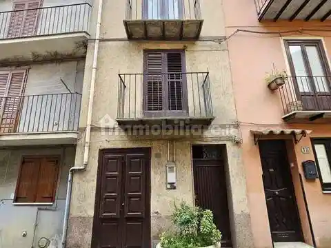 Villa in vendita a Isnello