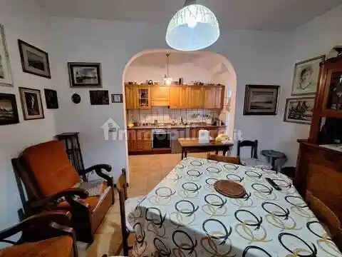 Villa in vendita a Viareggio