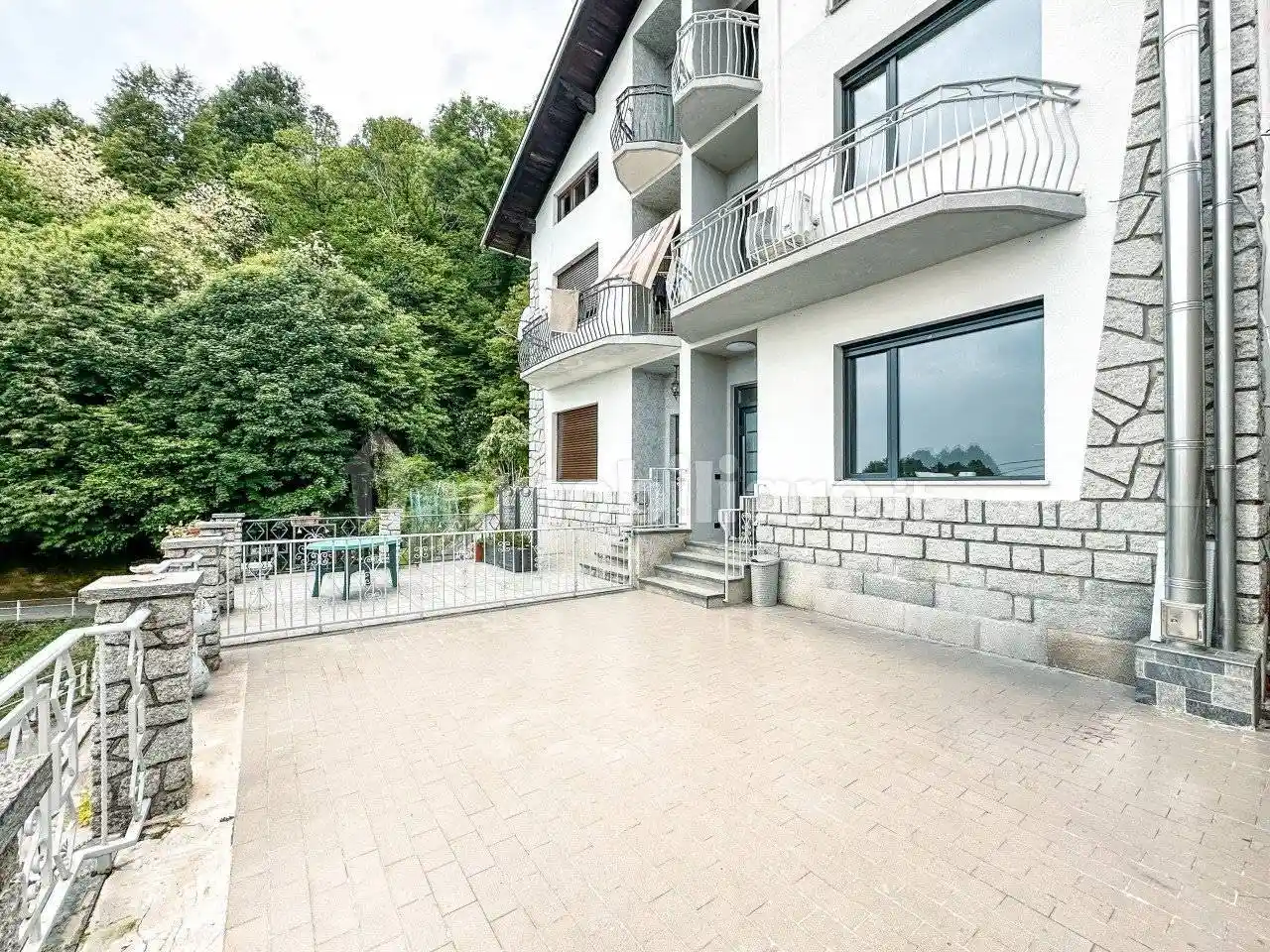 Villa in vendita a Pray