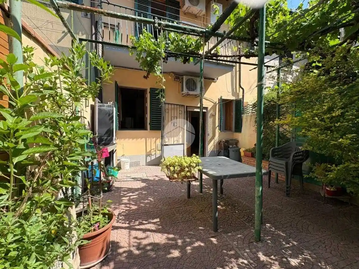 Casa indipendente in vendita a Firenze