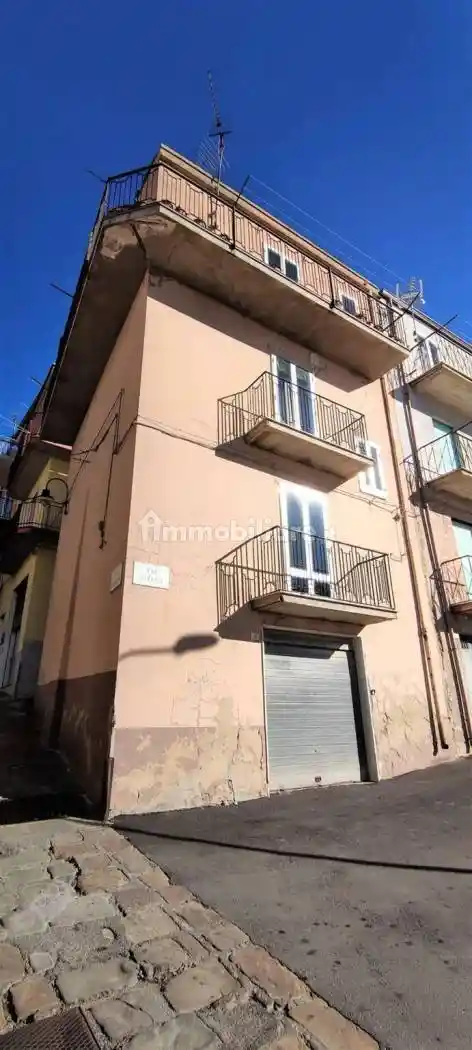 Villa in vendita a Troina