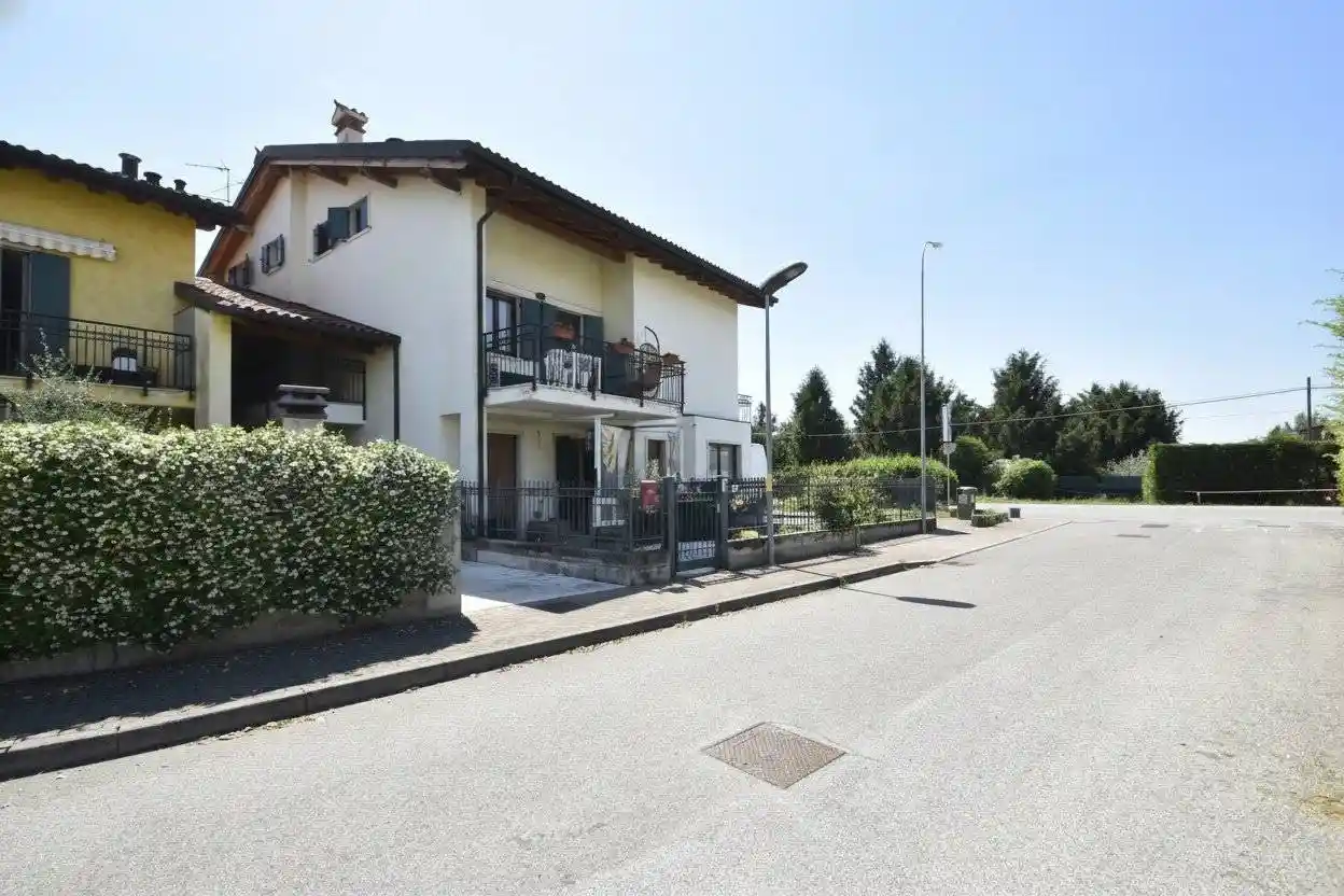 Appartamento in vendita a Pescantina