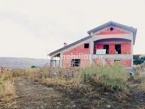 Villa in vendita a Troina
