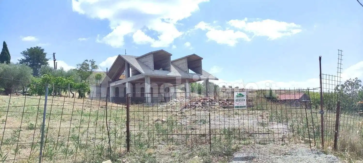 Villa in vendita a Troina