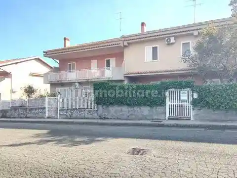 Villa in vendita a Giarre