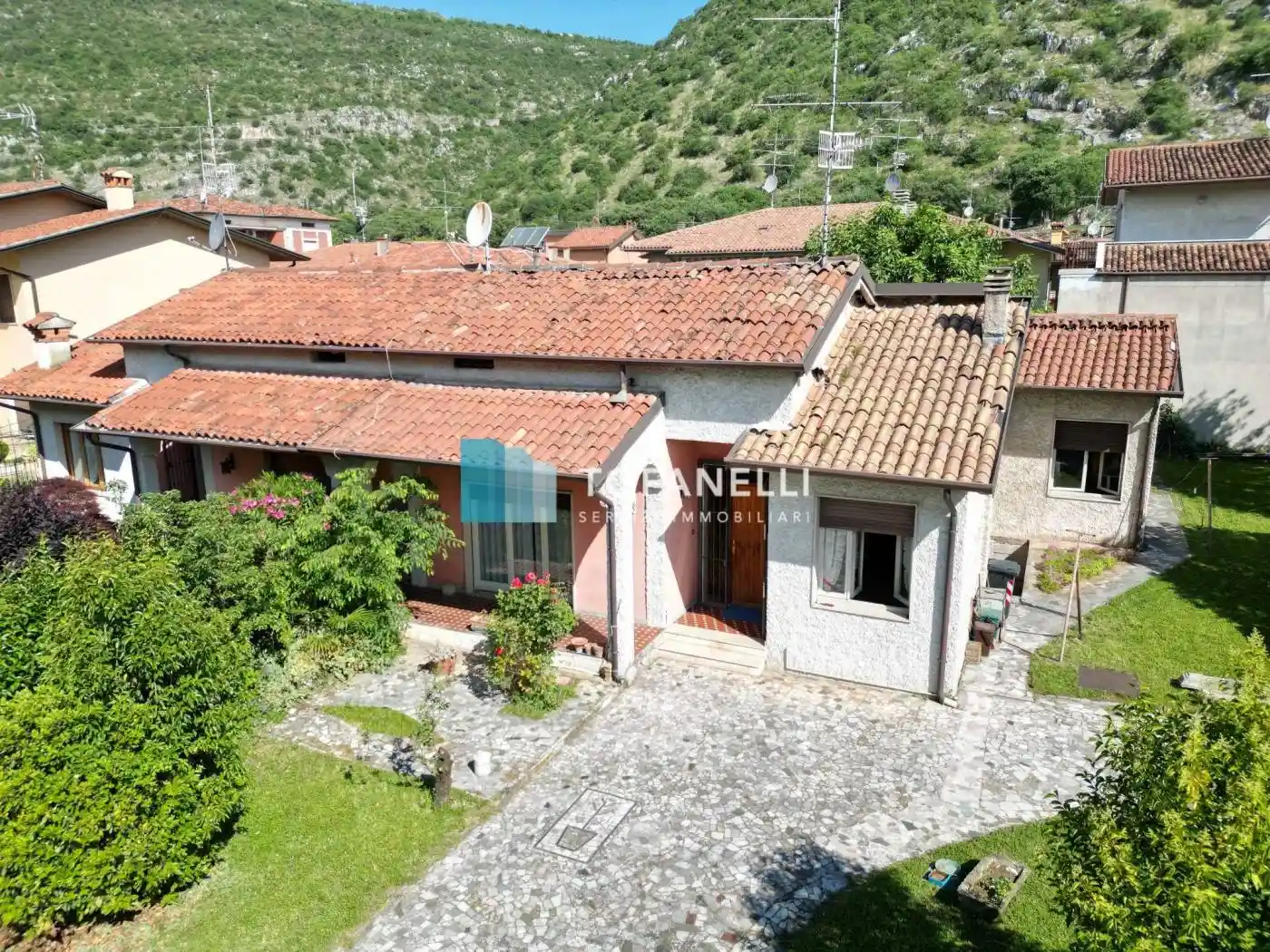 Villa in vendita a Mazzano