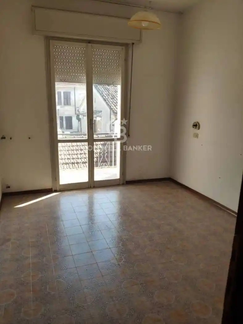 Palazzo - Edificio in vendita a Rimini