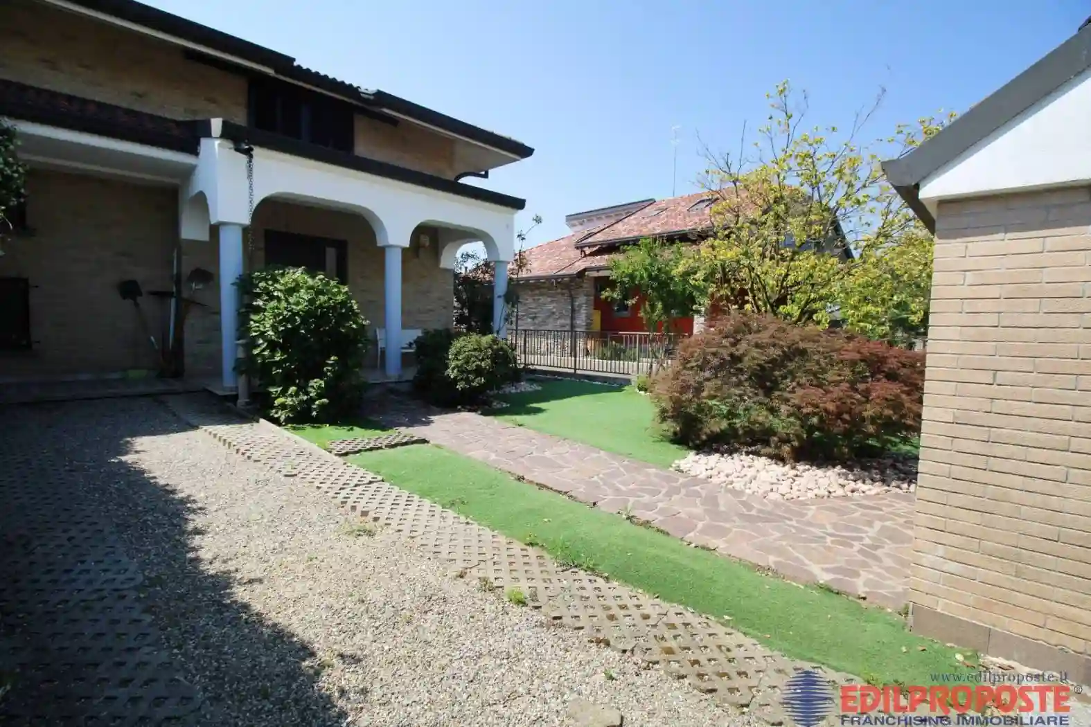 Villa - foto 3