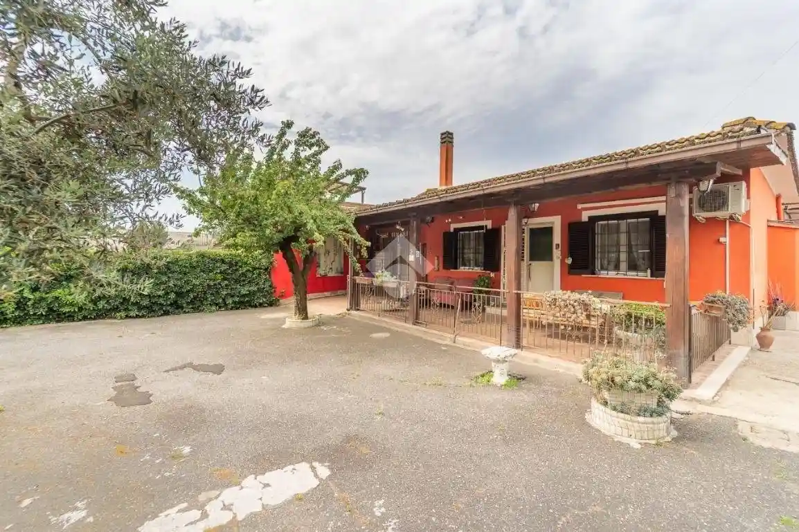 Villa in vendita a Roma