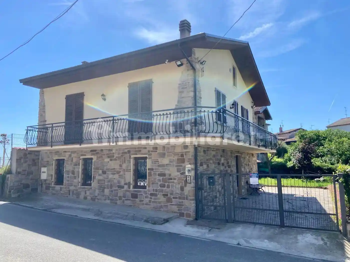Villa in vendita a Santa Maria della Versa