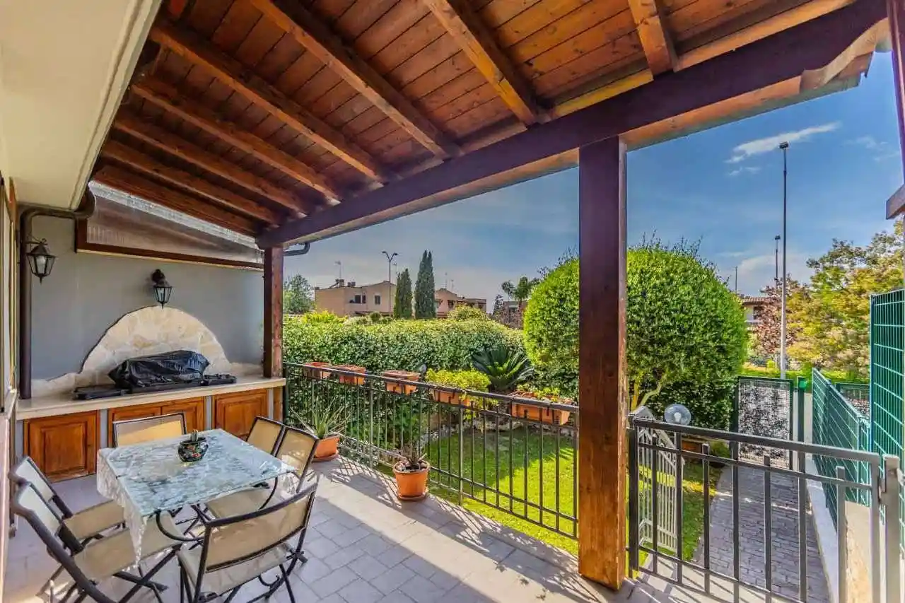 Villetta a schiera in vendita a Roma