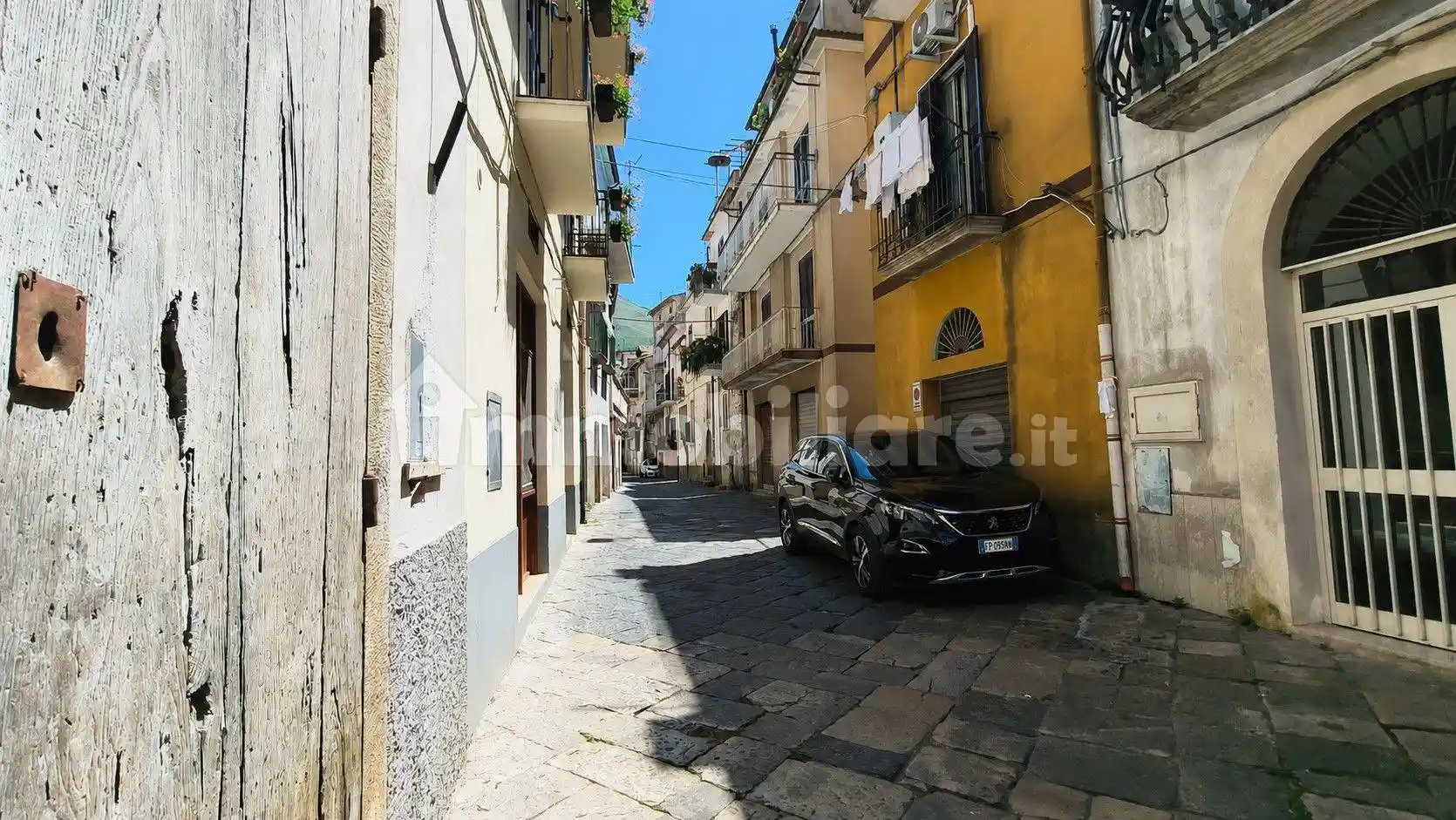 Appartamento in vendita a Napoli