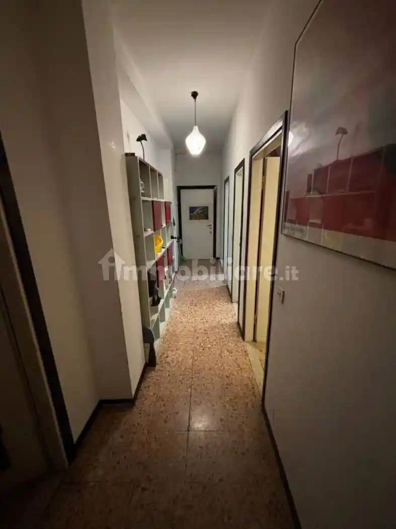 Palazzo - Edificio in affitto a Milano