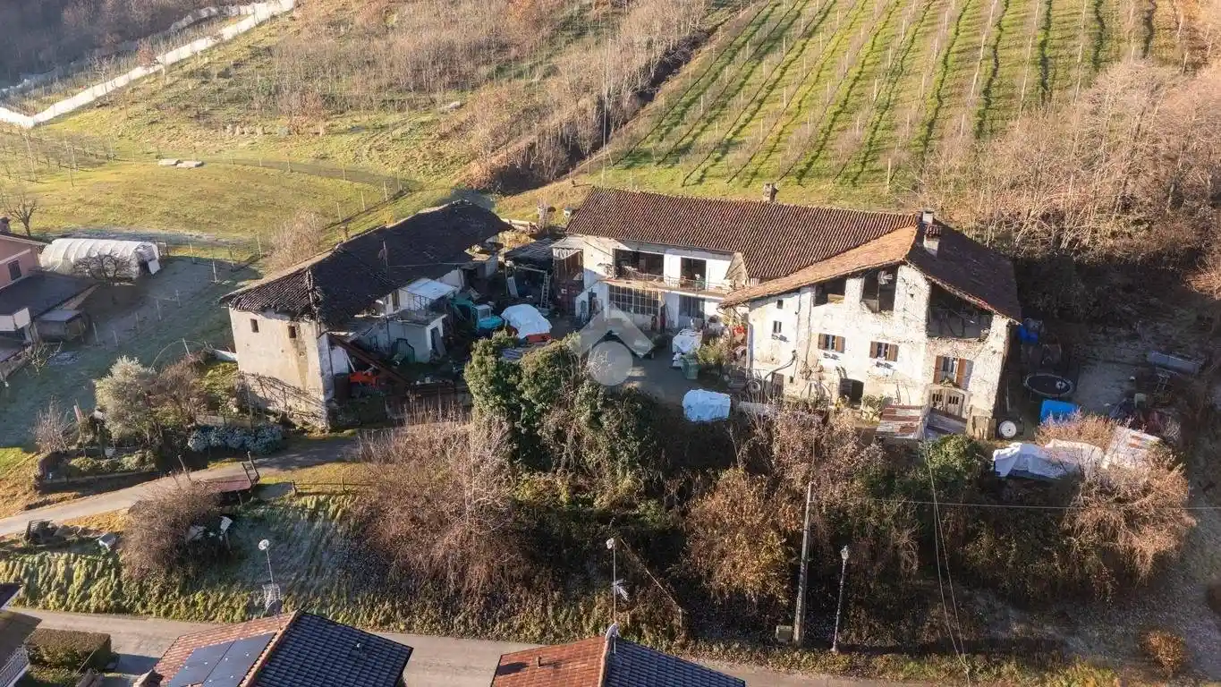 Rustico - Casale in vendita a Saluzzo