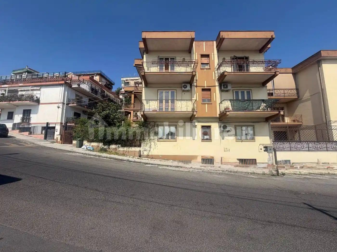 Appartamento in vendita a Sant'Agata li Battiati